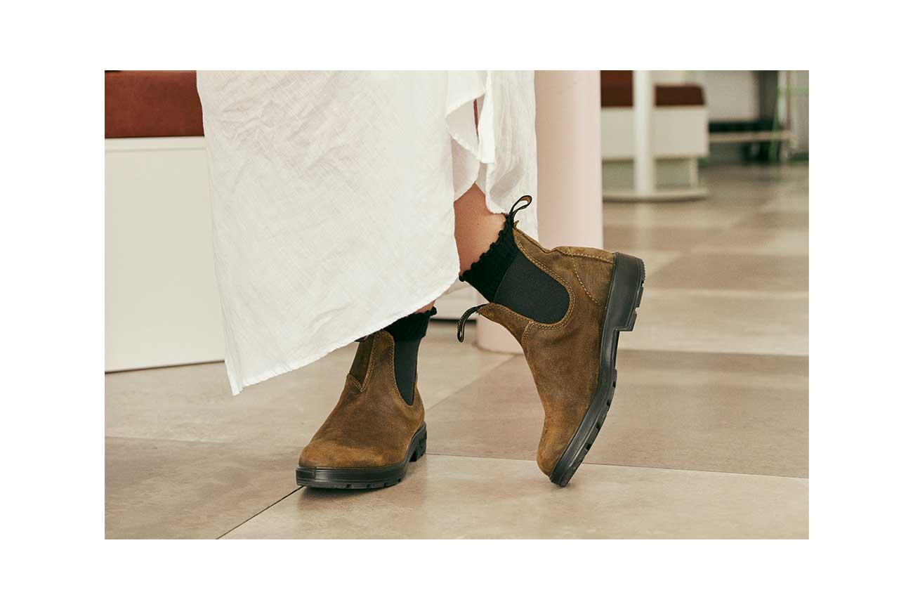 Blundstone #1615 Dark Olive Suede - Image 7