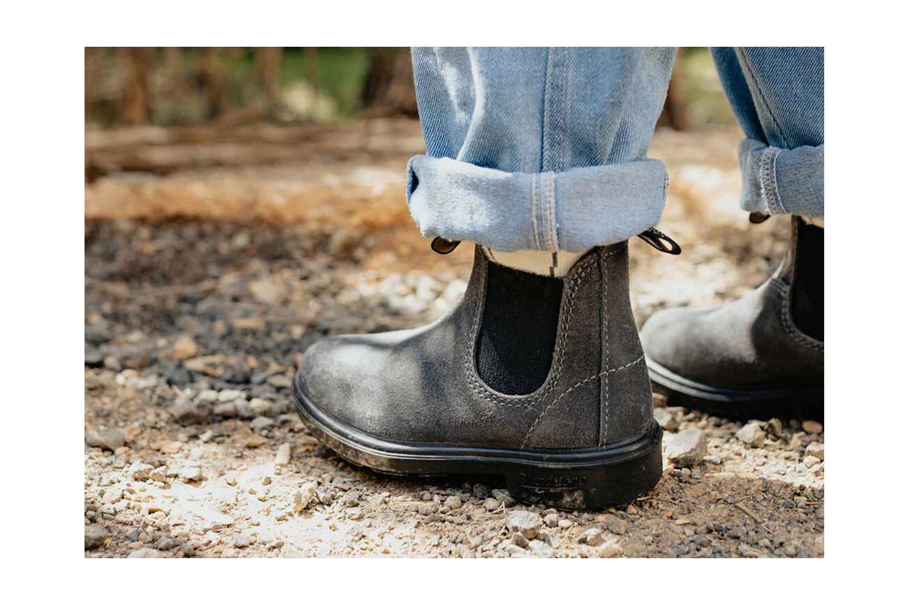 Blundstone #2594 Steel Grey Waxed Suede - Image 3